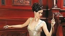 Paras cantiknya membuat Ana kerap didaulat untuk menjadi foto model. (www.zurnal24.si)