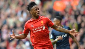 Raheem Sterling. Saat menerima Golden Boy edisi 2014, gelandang asal Inggris ini berusia 20 tahun dan tengah menjalani musim ke-4 atau terakhir bersama Liverpool. Selama dua musim, 2013/2014 dan 2014/2015 ia mampu menyumbang masing-masing di atas 10 gol bagi The Reds. (AFP/Paul Ellis)