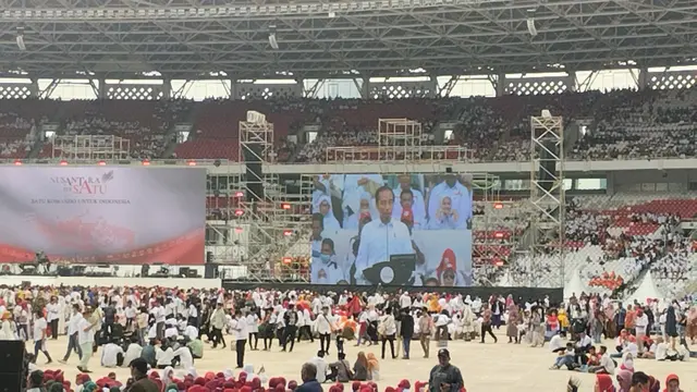Jokowi hadiri acara ribuan relawan di GBK Senayan