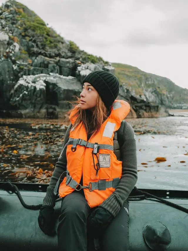 Nikita menikmati pemandangan Cape Horn Chili (dok. Instagram @@nikitawillyofficial94/https://www.instagram.com/p/B6DUvi9nPGV//Adhita Diansyavira)