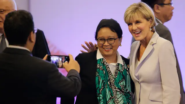 Akrabnya Menlu Retno Bersama Julie Bishop saat Hadiri Pertemuan Menlu se-Asean