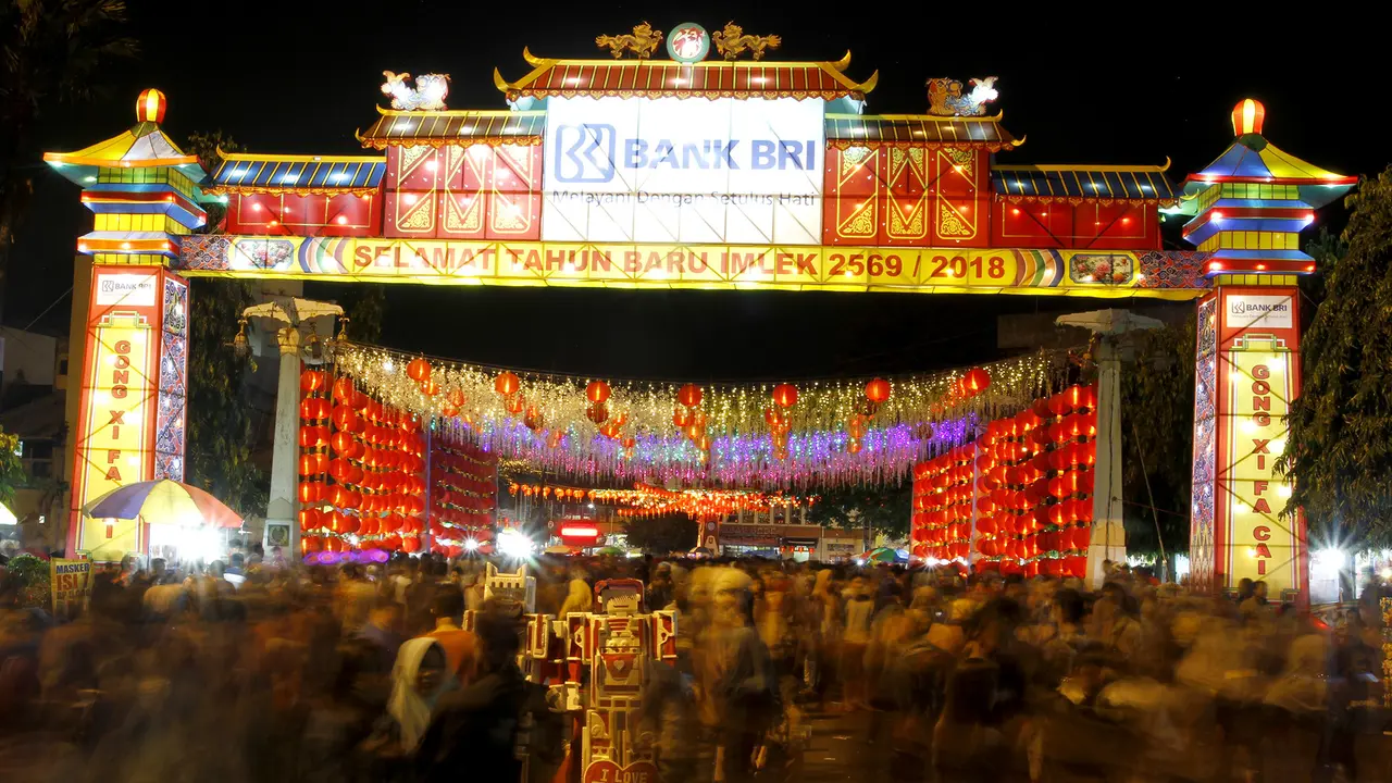 5.000 Lampion Hiasi Solo Sambut Imlek