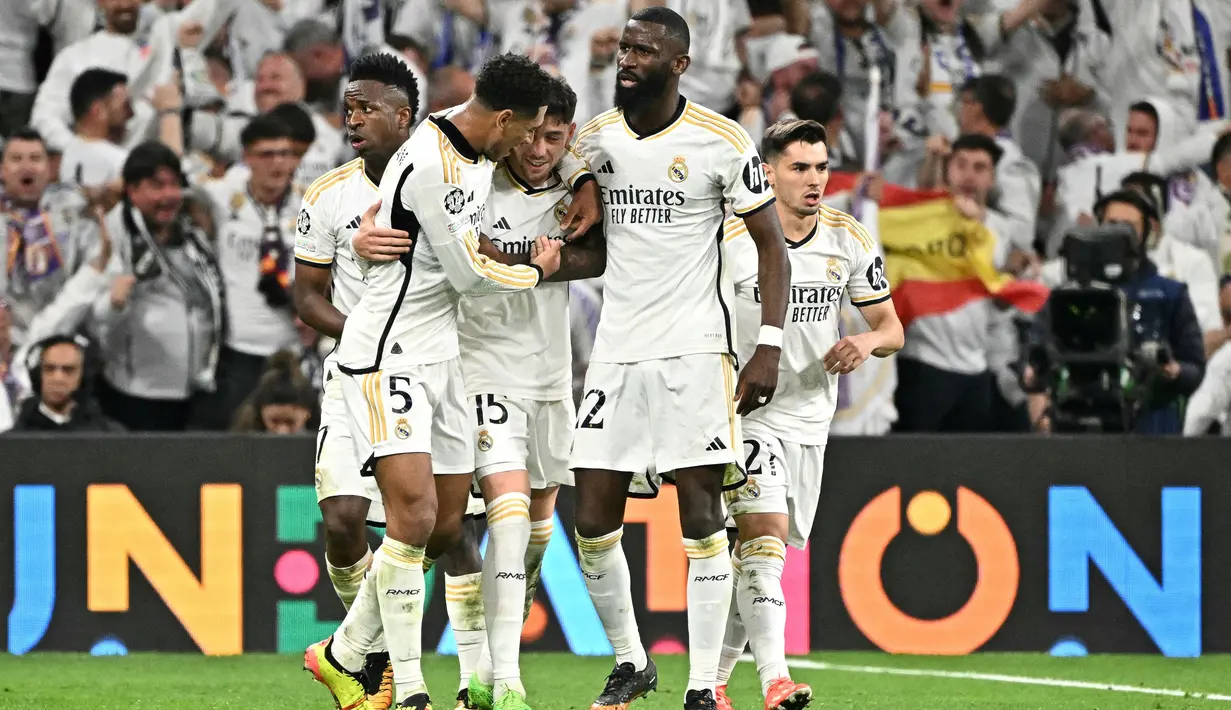 Menjamu The Citizens, Real Madrid bermain imbang 3-3. (JAVIER SORIANO/AFP)