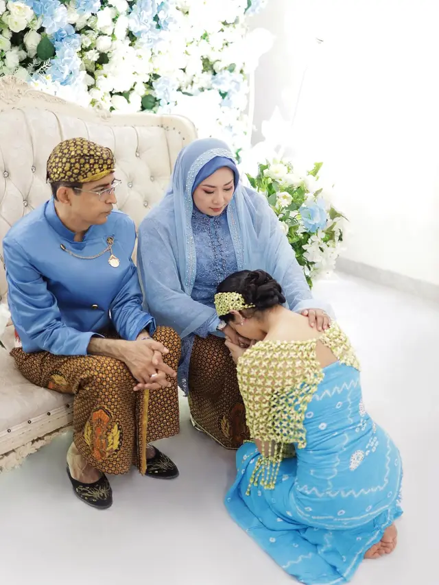 7 Potret Jharna Bhagwani Jalani Siraman dan Sungkeman Jelang Pernikahan