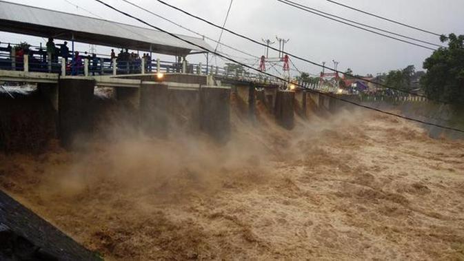 Potret Bendung Katulampa dan Banjir Jakarta yang Bikin 
