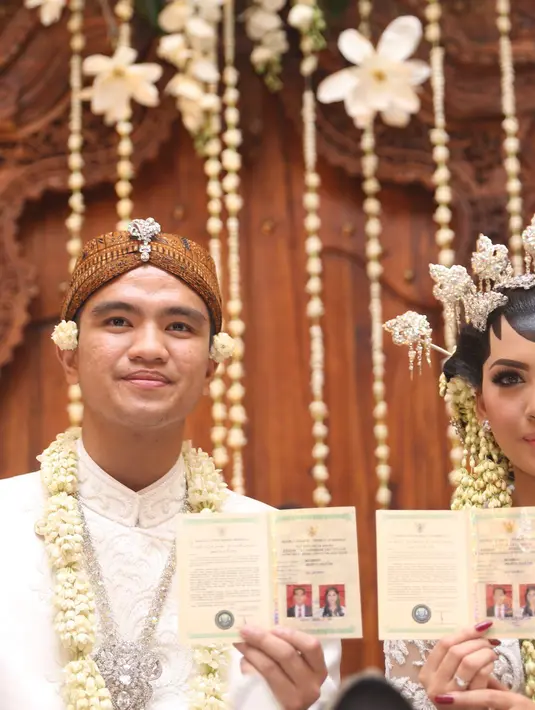 Resepsi pernikahan akan digelar secara adat Jawa dengan menggunakan halaman Keraton. Hal lainnya juga menggunakan pendopo, kereta kencana serta musik gamelan. (Andy Masela/Bintang.com)