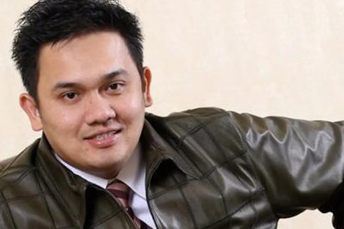 Farhat Abbas: Ayu Ting Ting Tak Bunting Lagi...