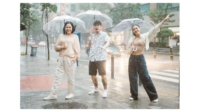 Bareng Lydia Kandou, Ini 6 Potret Naysila Mirdad Jalan-Jalan di Korea Selatan