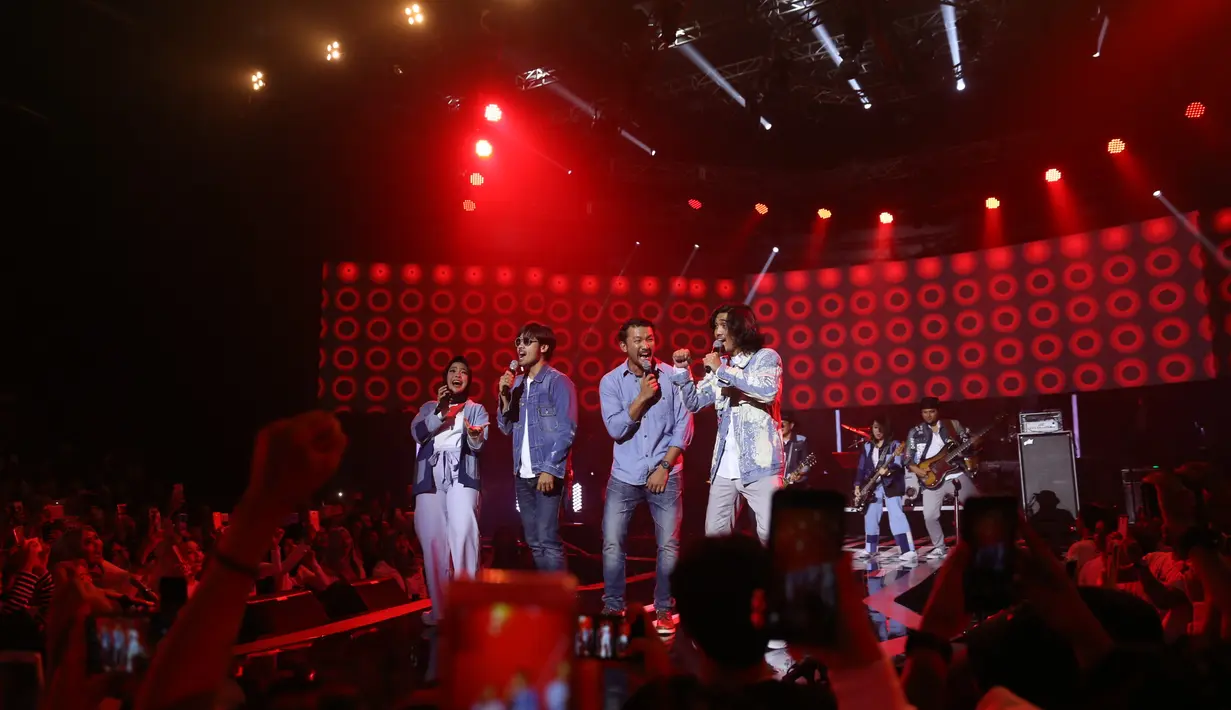 Chicco Jerikho, Rio Dewanto dan Sheila On 7