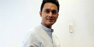 Pemeran Indra L. Bruggman ingin segera melepas masa lajangnya. Apalagi mengingat usianya sudah tidak muda lagi. Kini, ia sedang dalam proses memilih wanita yang akan menajadi calon istrinya. (Nurwahyunan/Bintang.com)