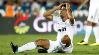 Reaksi dari gelandang Real Madrid Sami Khedira pada laga versus Mallorca yang berakhir 0-0 di Estadio Eberostar, 29 Agustus 2010. AFP PHOTO/Jaime REINA