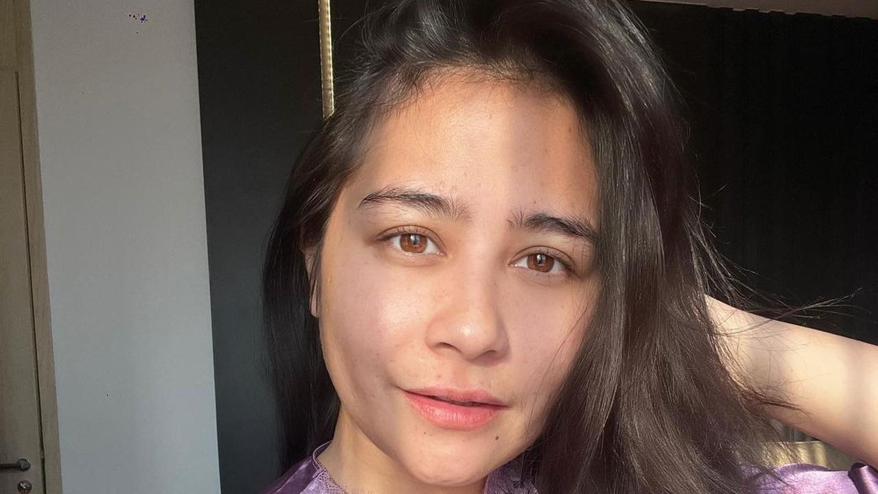 Prilly Latuconsina Tanpa Makeup