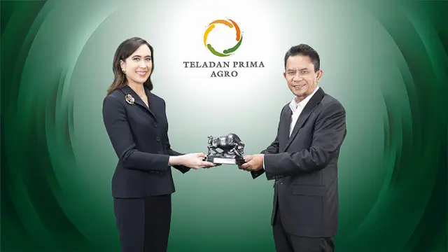 Pencatatan saham perdana PT Teladan Prima Agro Tbk (TLDN) pada Selasa (12/4/2022) (Dok: BEI)