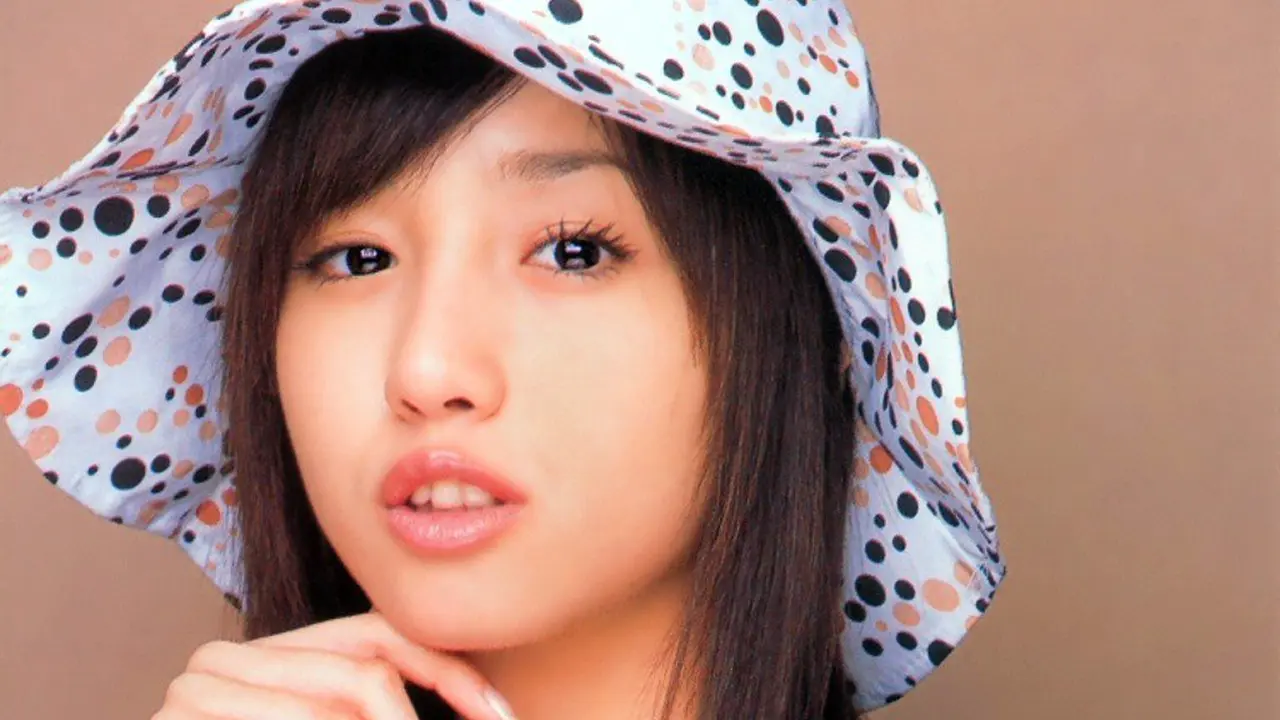 Aktris Drama Sedih Erika Sawajiri Baru Buat Instagram