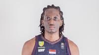 Jonathan Komagum, forward Timnas Uganda yang bermain untuk London Lion di British Basketball League (BBL) musim lalu, resmi bergabung dengan&nbsp;Bima Perkasa Jogja (BPJ). (Bola.com/Dok BPJ).