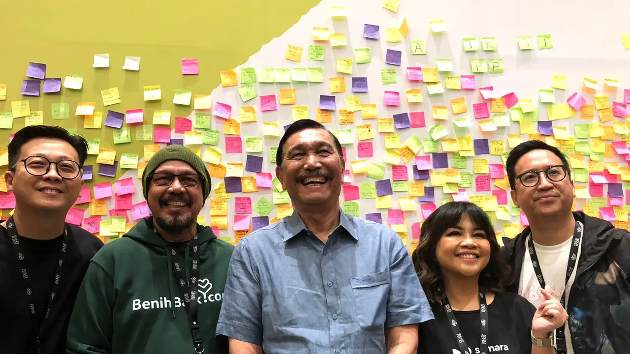 Menteri Koordinator Bidang Kemaritiman dan Investasi Luhut Binsar Pandjaitan dalam acara iDeaFest 2023 di Jakarta Convention Center