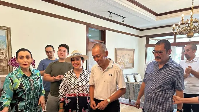 Potret Ulang Tahun ke-73 Sigit Harjojudanto Putra Kedua Soeharto, Dirayakan Keluarga Besar Cendana