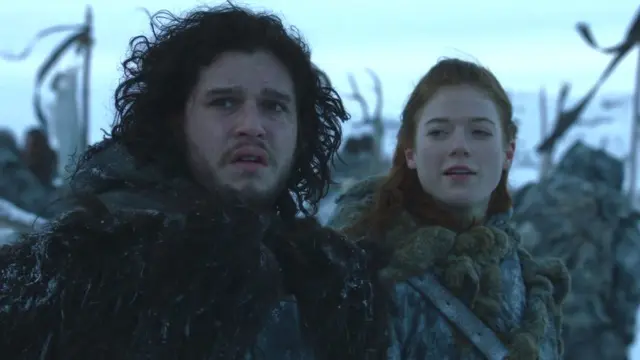 Kit Harington dan Rose Leslie - 6 Adegan Bugil Terpanas di Game of Thrones