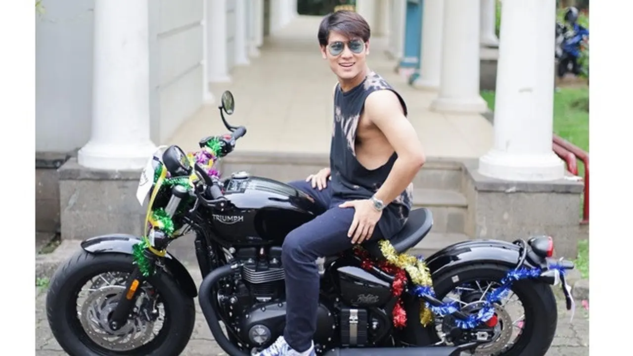 6 Potret Motor Kado Rizky Billar dari Lesty Kejora, Harganya Ditaksir Rp 536 juta