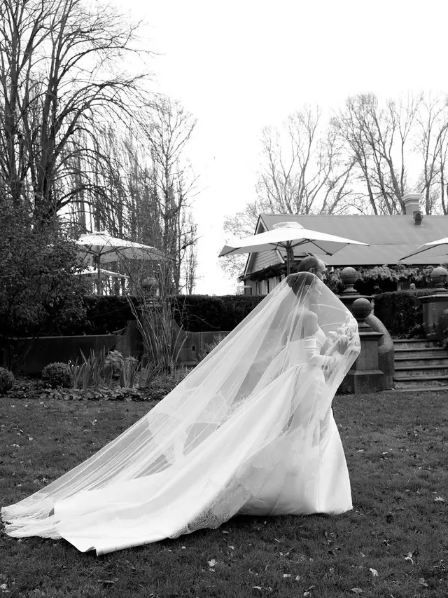 6 Potret Pernikahan Amanda Rawles dan Adriel Susanteo di Australia, Intim dan Romantis