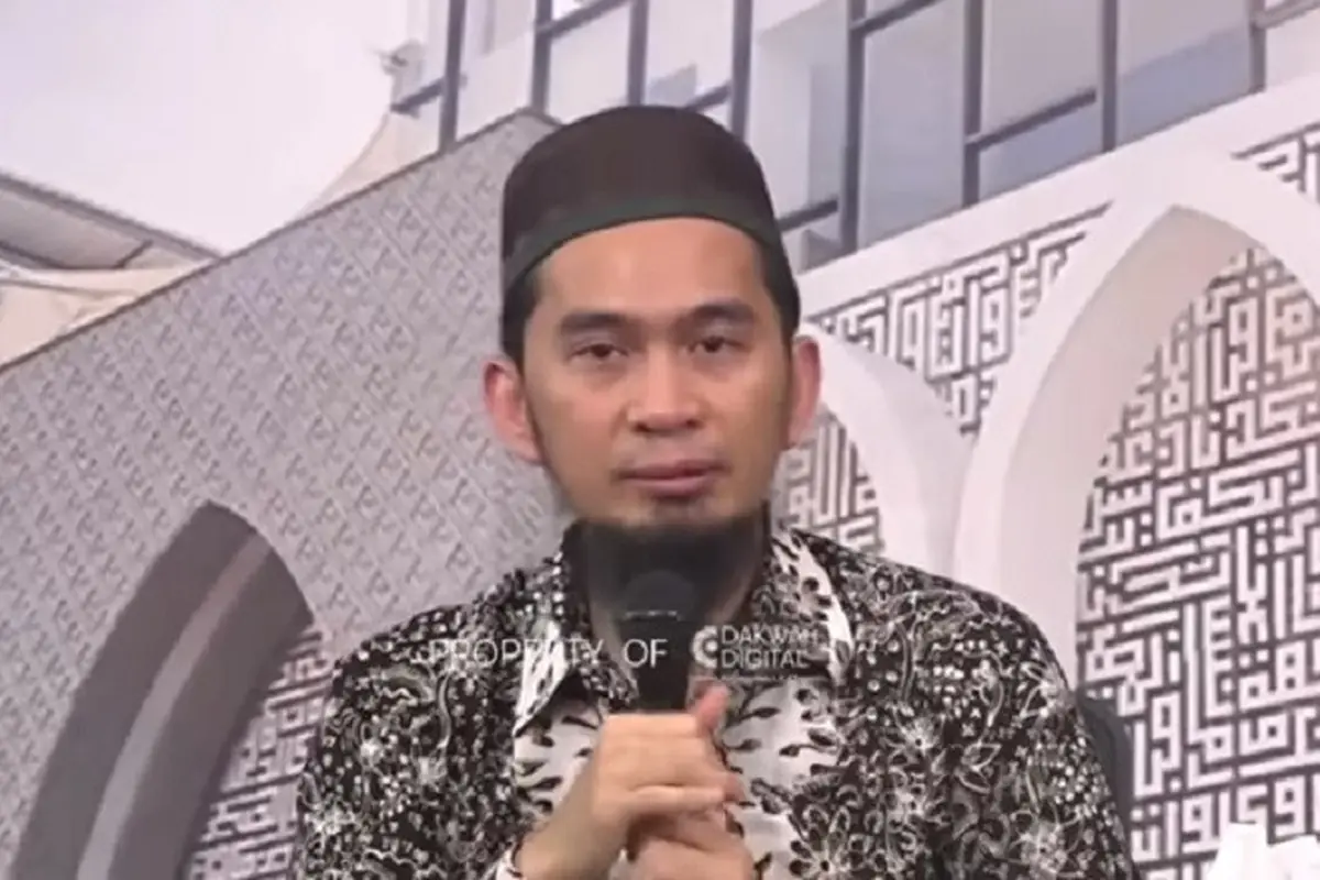 Ustadz Adi Hidayat (UAH)