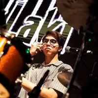 Dijodohkan dengan Dua Perempuan Langsung, Ini 6 Potret Tampan El Rumi. (Foto: instagram.com/elelrumi)