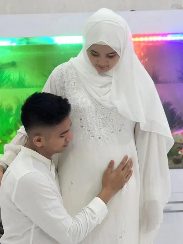 Hamil Anak Pertama, Ini 6 Momen Syukuran 4 Bulanan Istri Ridho D'Academy