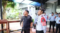 Direktur Jenderal Imigrasi, Silmy Karim, meninjau peningkatan fasilitas pada Kantor Imigrasi Kelas I Non TPI Tangerang, Kamis (27/03/2023)