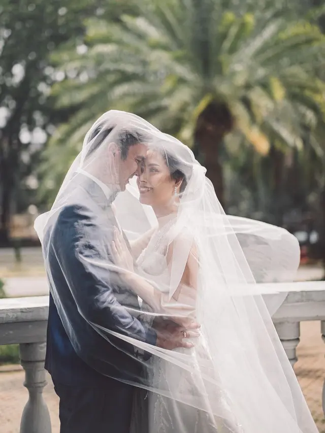 7 Potret Rendy Kjaernett dan Lady Nayoan Jalani Prewedding Impian, Curi Perhatian