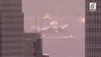 Kapal induk China pertama Liaoning tiba di Pelabuhan Victoria di Hong Kong pada hari Jumat pagi (7/7/2017)