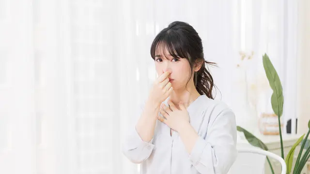 8 Penyebab Bau Mulut yang Amat Mengganggu dan Cara Cepat Menghilangkannya