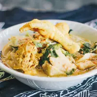 ilustrasi rujak soto/Reezky Pradata/Shutterstock