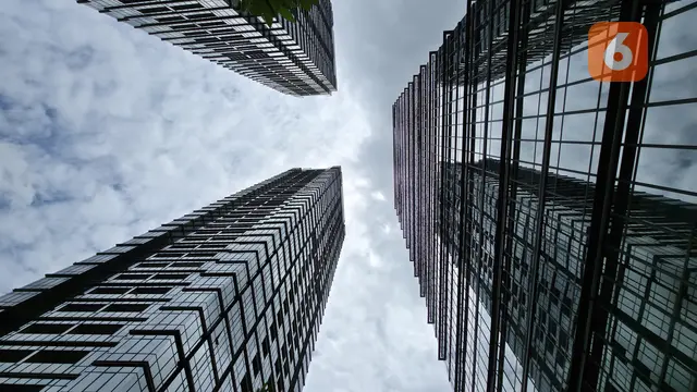 Hasil foto gedung dengan kamera ultrawide 50MP Galaxy S25 Ultra
