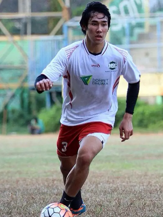 Ditemui di acara Panasonic Gobel Awards ke-20, di Jakarta Convention Center, Jakarta, Jumat, (27/10/2017) malam, Ariel yang datang tanpa sang kekasih menceritakan kisah cintanya bersama Ryuji. (Instagram/ryujiutomo)