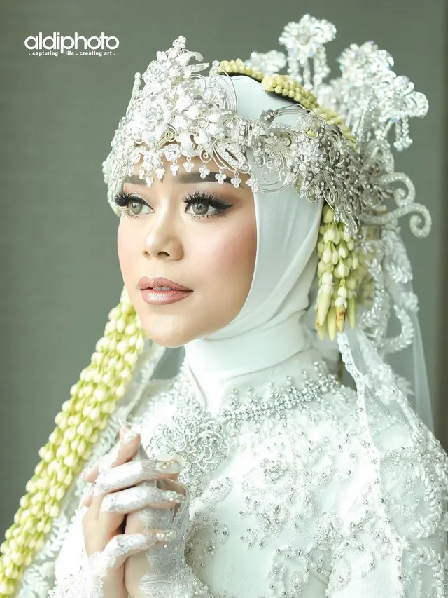 Viral Kreator Konten Tiru Makeup Sunda ala Lesti Kejora saat Akad Nikah, Hasilnya Mirip Banget