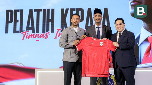 Foto: Patrick Kluivert Resmi Dikenalkan PSSI Jadi Pelatih Baru Timnas Indonesia