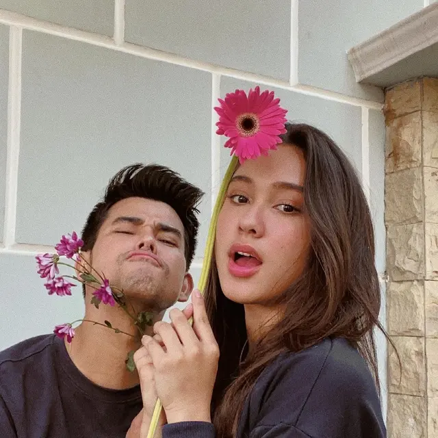 6 Potret Persahabatan Yasmin Napper dan Leo Consul, Bak Kakak Adik