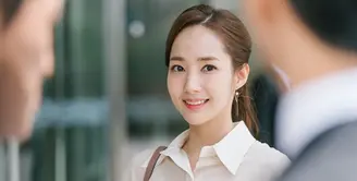 Park Min Young membicarakan mengenai karakternya di "What's Wrng With Secretary Kim?" dalam sebuah wawancara terakhirnya. (Soompi)