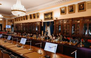 Ruang pertemuan Universitas Pertambangan Catherine II Saint Petersburg.