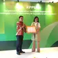 Seremoni penyerahan sertifikat kepatuhan persaingan usaha dari KPPU RI kepada Grab Indonesia, Senin (25/3/2024). (Foto: Liputan6.com/Tira Santia)