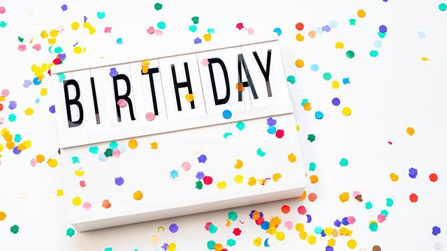 Ilustrasi ulang tahun perusahaan