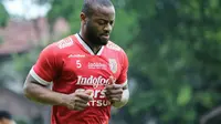 Pemain asal Angola, Nando Rafael sudah mengikuti latihan bersama Bali United (Liputan6.com/ Dewi Divianta)