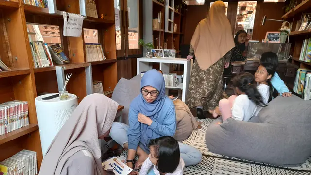 Membangun Ruang Baca Publik nan Asyik demi Dongkrak Literasi