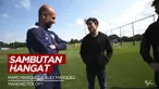 Berita Video Pep Guardiola Sambut Hangat Marc Marquez dan Alex Marquez Saat Berkunjung ke Manchester City