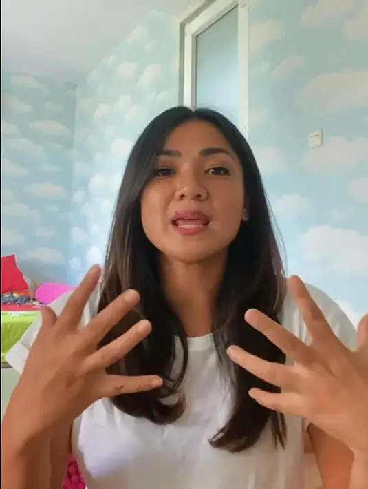 Nirina Zubir (Instagram/nirinazubir_)