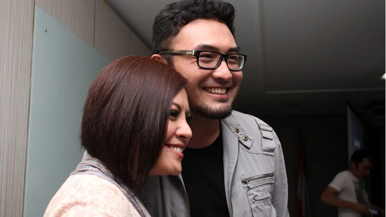 Surya Saputra Cynthia Lamusu