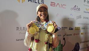 Martina Ayu Pratiwi saat pulang dari SEA Games 2025 (Liputan6.com/Thomas)