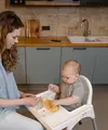Dari mengenali tanda lapar hingga menghargai rasa kenyang, orangtua dapat menemani bayi belajar makan tanpa menjadikan setiap suapan sebagai perlombaan. (Foto/Dok: Pexels)