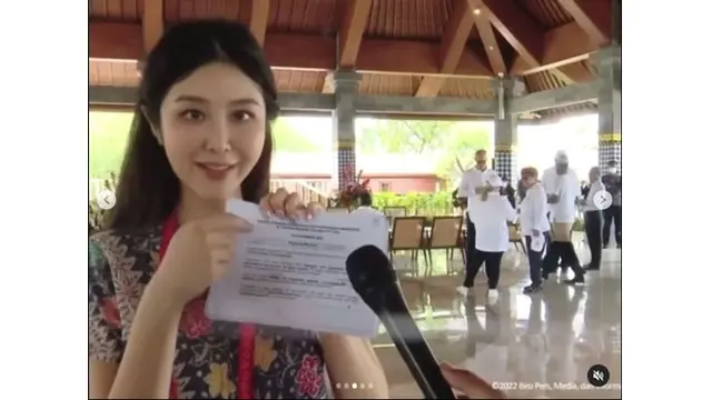 6 Potret Putu Ayu Saraswati Pemandu Tur Delegasi KTT G20 Bali, Curi Perhatian