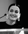 Katy Perry yang merayakan ulang tahunnya ke 32 pada akhir Oktober lalu dikabarkan sedang berusaha keras merayu kekasihnya, Orlando Bloom, untuk memiliki seorang anak. (AFP/Bintang.com)